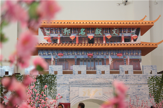 大理戶外拓展訓(xùn)練團建培訓(xùn)會獎會展療休養(yǎng)基地