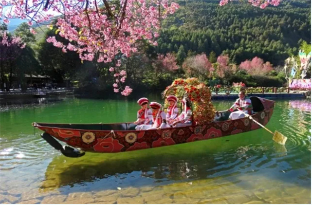 【中國(guó)最佳愛(ài)情表白地】當(dāng)廈門(mén)的他遇見(jiàn)大理的她